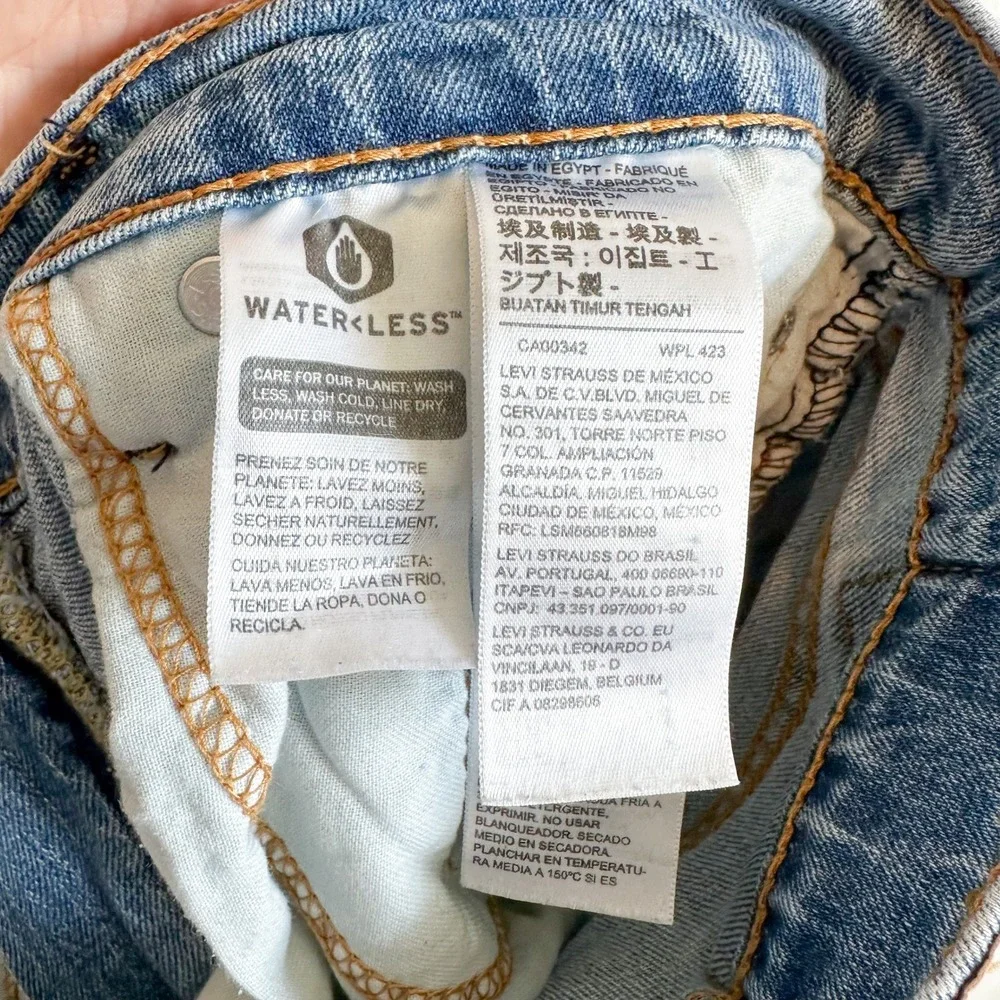 Levi's | Signature 541 Athletic Taper Cotton Denim Jeans Medium Wash size‎ 32/30